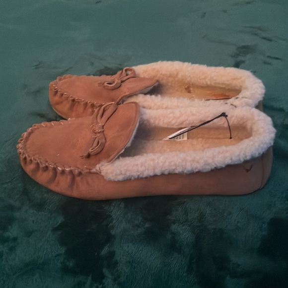 THEREABOUTS slippers - Picture 2 of 4